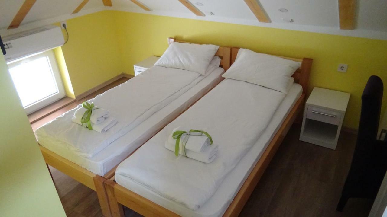 Apartmani Bojeresku Неготин Екстериор снимка